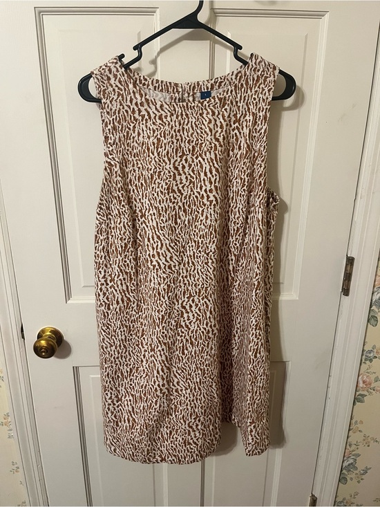 Old Navy Dresses & Skirts - Old Navy Brown and Cream Animal-Print Shift Dress